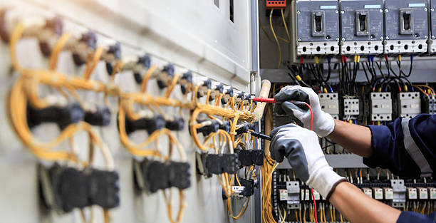 Professional Electrician technician working in Haralson County County, GA